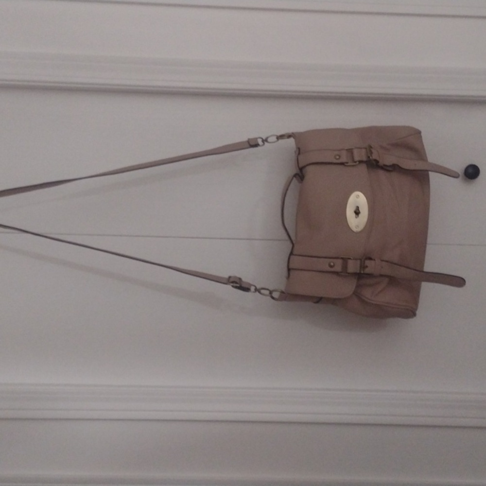 Smart Set Vegan Shoulder Bag